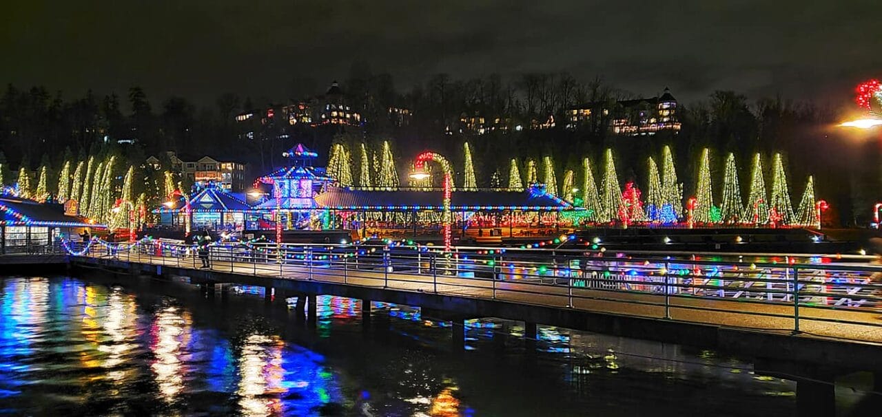 17 Magical Holiday Lights in and Around Seattle